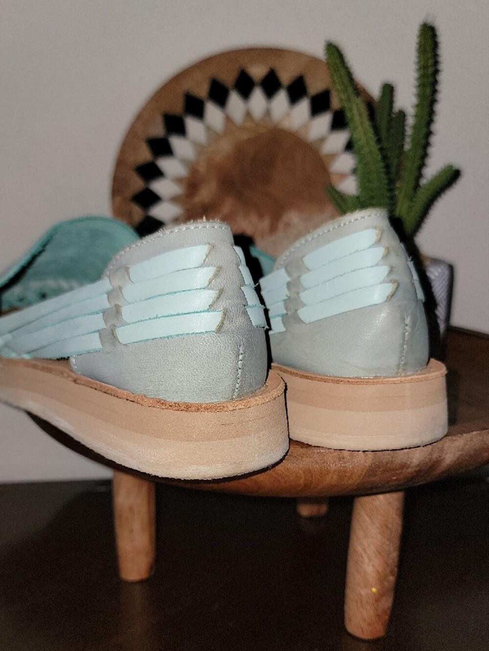Light Blue Floral-Embossed Slip-On Moccasins Sz 7 - Picture 5 of 12